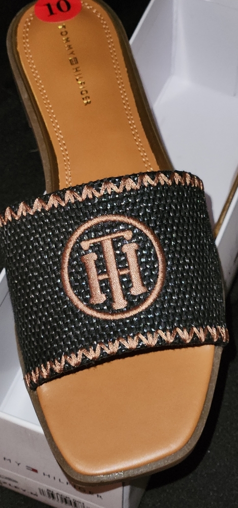 Tommy Hilfiger Pezley Sandal